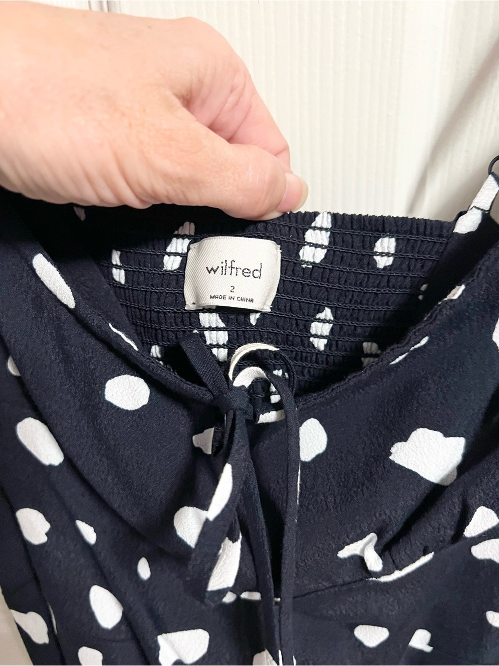Aritzia Wilfred Bellow Dress - Picture 6 of 10